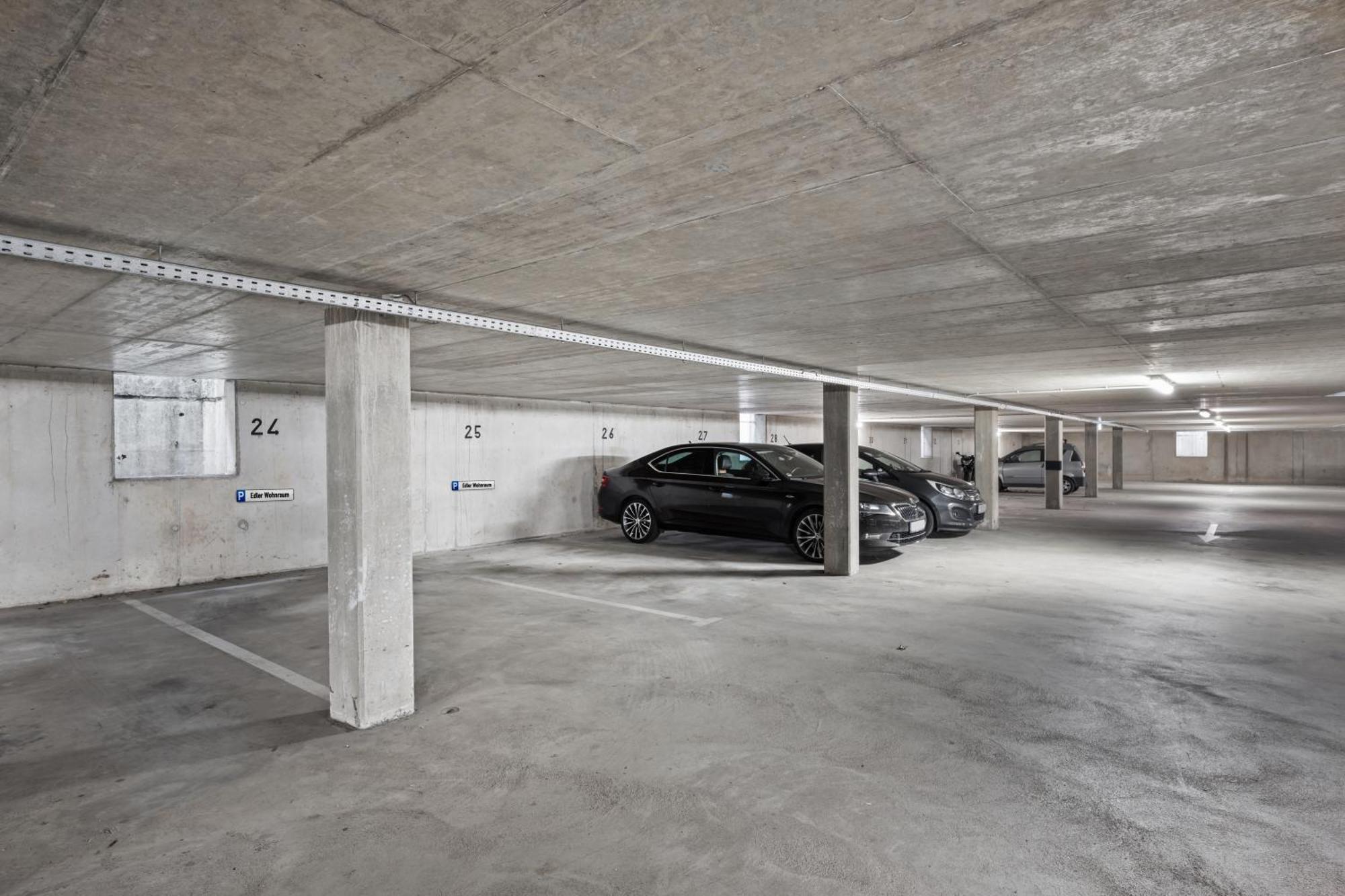 Edler Wohnraum Schlossteich-Suite 3 Sz Mit Zwei Balkonen, Kaffeevollautomat, Kamin, Klima, Lift & Zwei Parkplaetzen Chemnitz Exterior foto